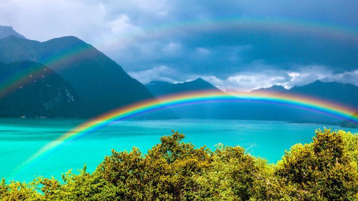 Rainbow appears in Nyingchi, China's Tibet