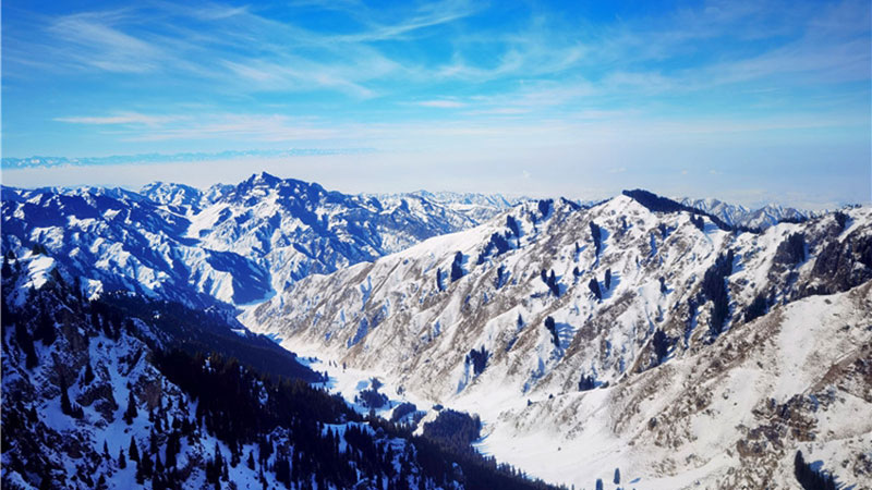 Magnificent winter view of Tianchi scenic area in NW China's Xinjiang